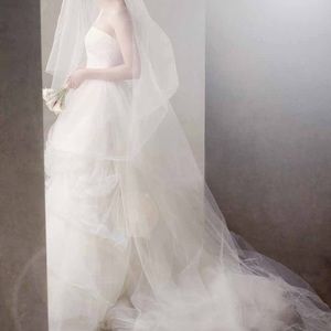 White By Vera Wang 2 tier Chapel Length Veil Lace